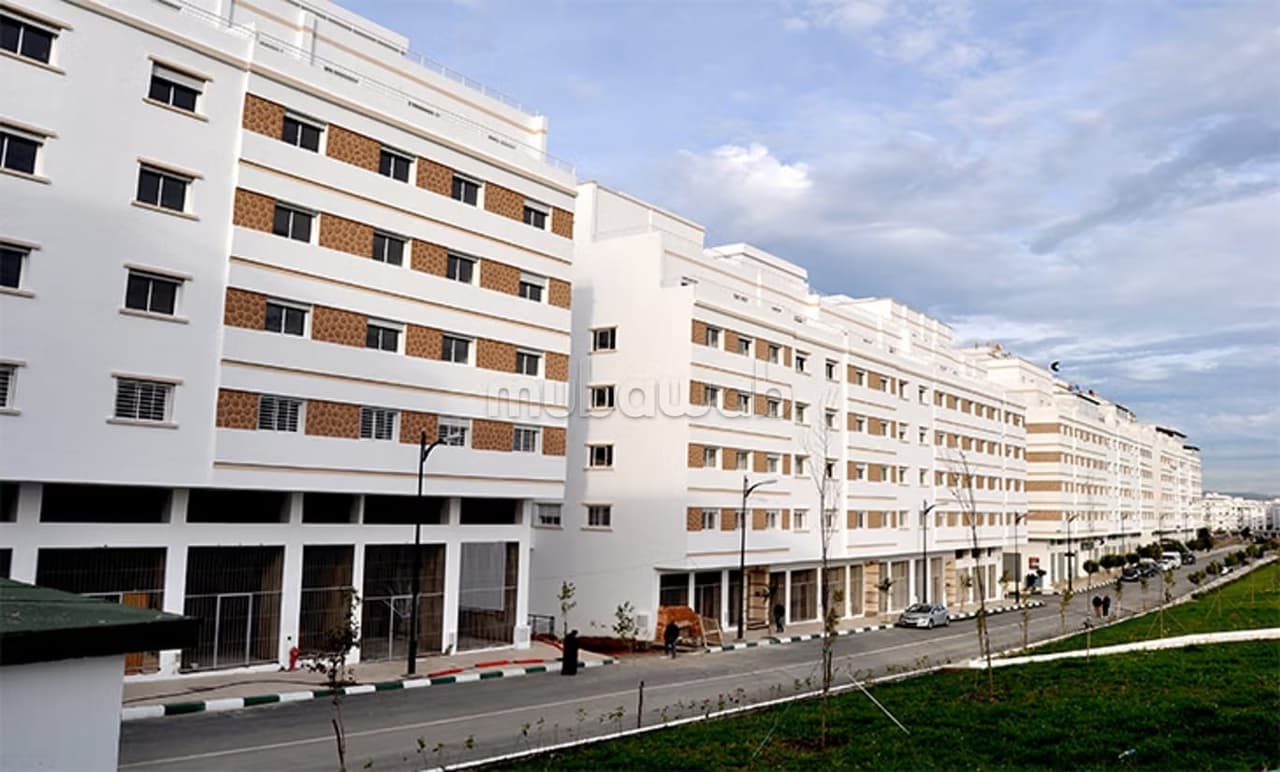 محلات تجارية للإيجار أمام ملعب ابن بطوطة