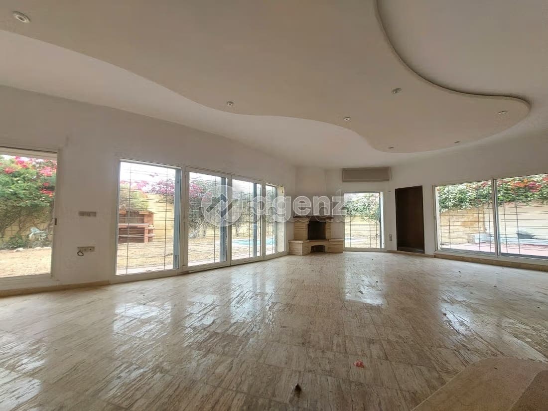 Villa for sale 685 m², 6 bedrooms Tamaris Dar Bouazza