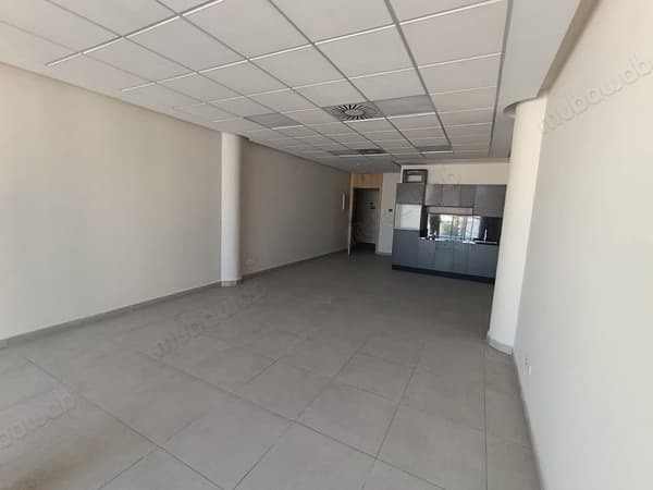 Bureau de 55 m² à vendre à Oulfa, prêt à l'emploi, avec parking