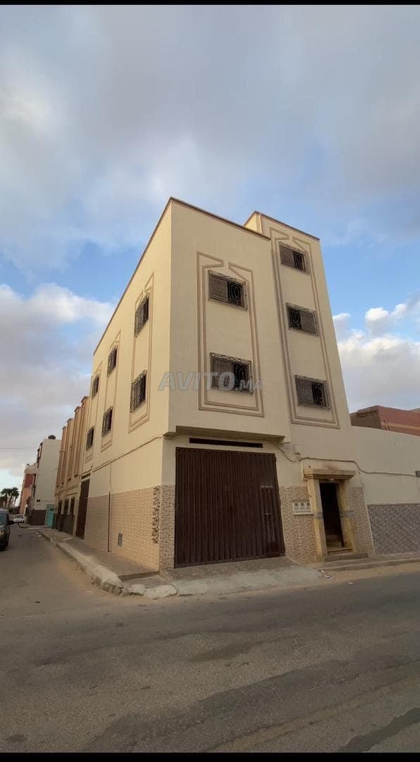 Quartier El Inchaâ, Rue 20 Août