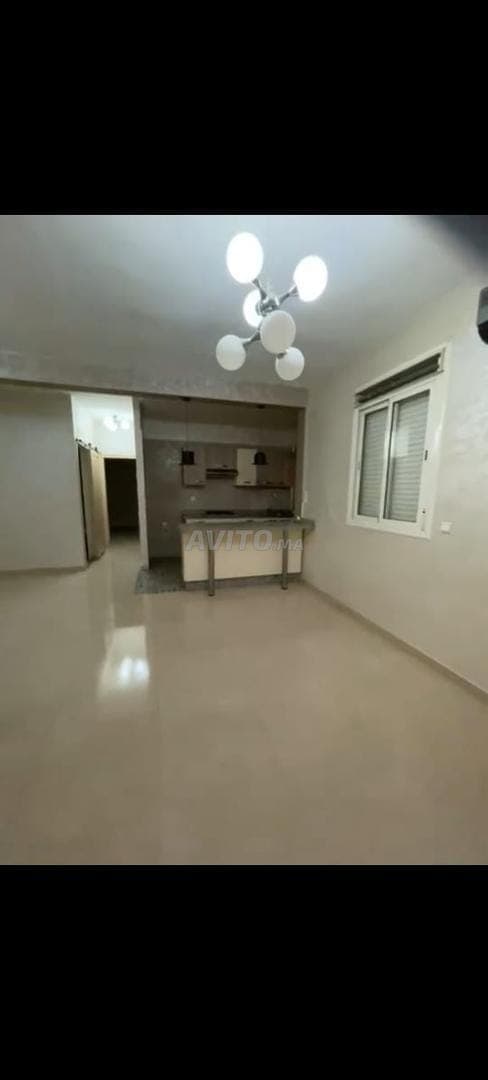 Apartment on the 2nd floor, renovated and sunny, price slightly negotiable