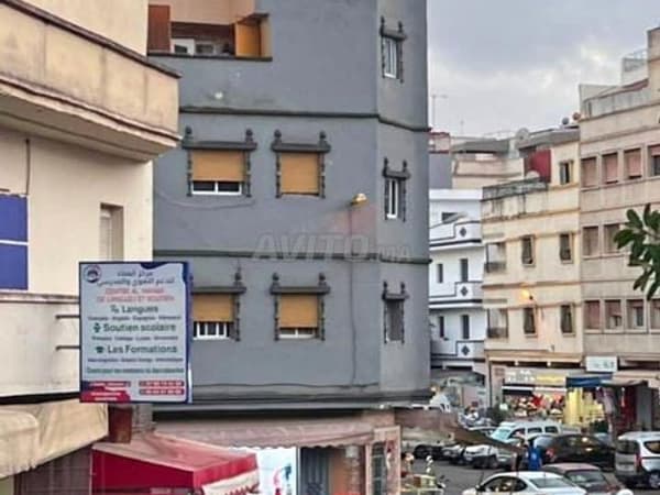 Local comercial situado cerca del mercado Souani Nguiba