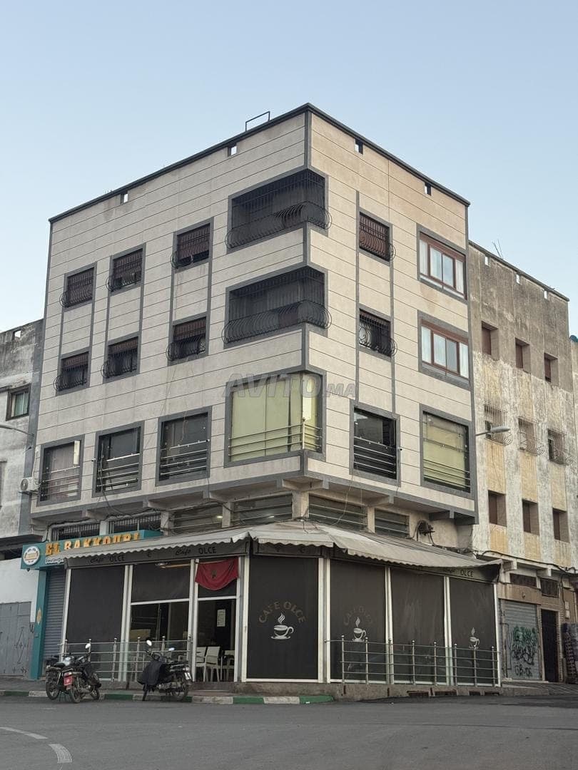 Huis met café en bakkerij tegen goede prijs