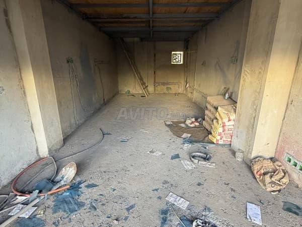 Magasin à louer situé résidence Abi Hourayra
