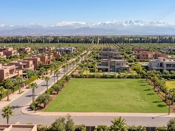 Terrain en vente à Hay Targa. Surface totale 300 m²
