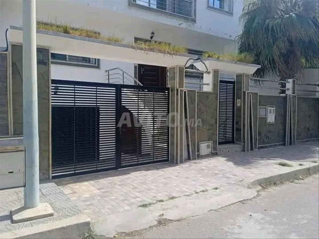 Villa duplex avec garage à réserver près de Catalina