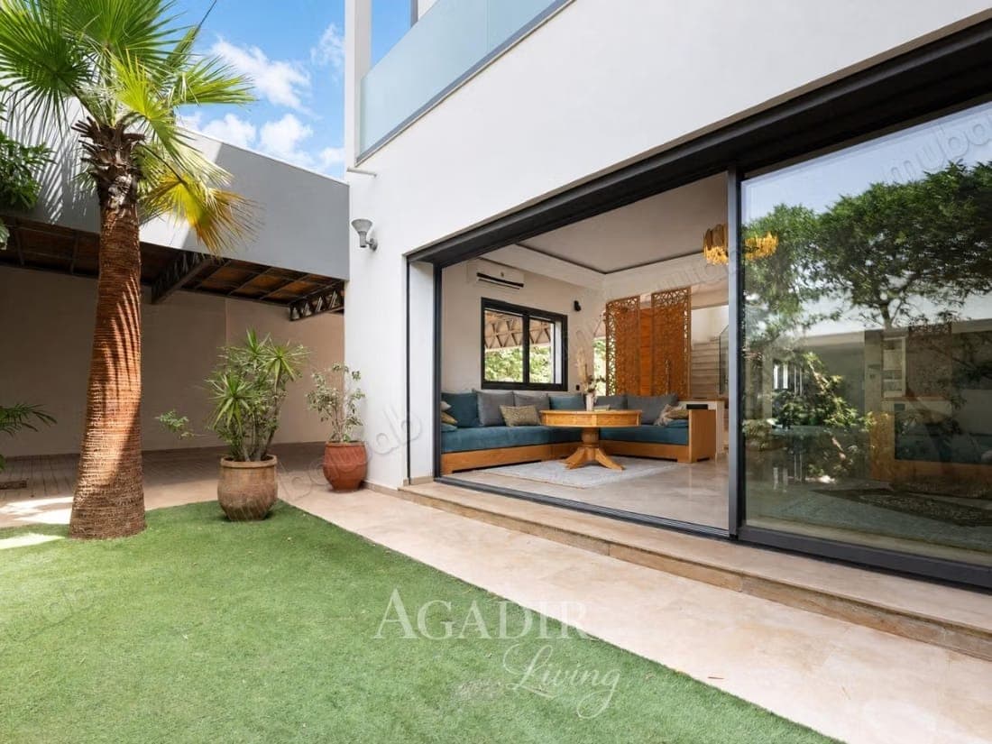 Villa Moderne À Vendre À Cité Suisse Agadir