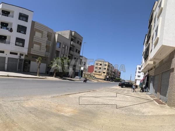 Local Commercial à Louer - Agence - Société