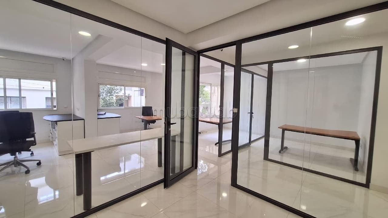 Bureaux de 60 et 98 m² 1er étage neuf