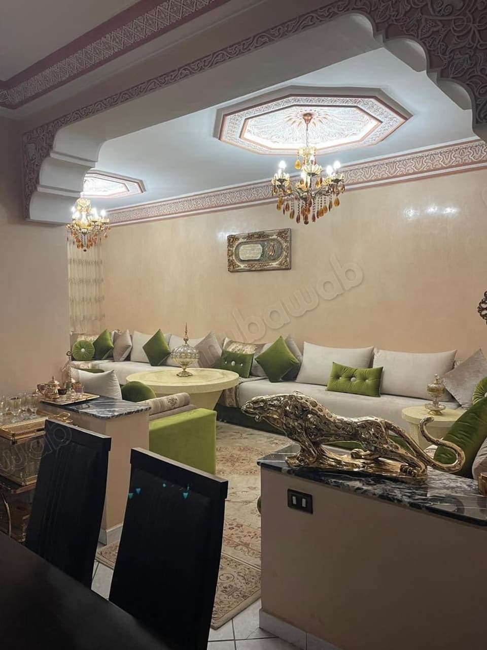Appartement te huur in IZDIHAR. Oppervlakte 118 m². Gemeubileerd