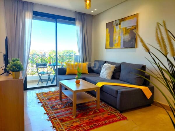 Furnished 49m2 studio, 3rd floor, Garage Palmier