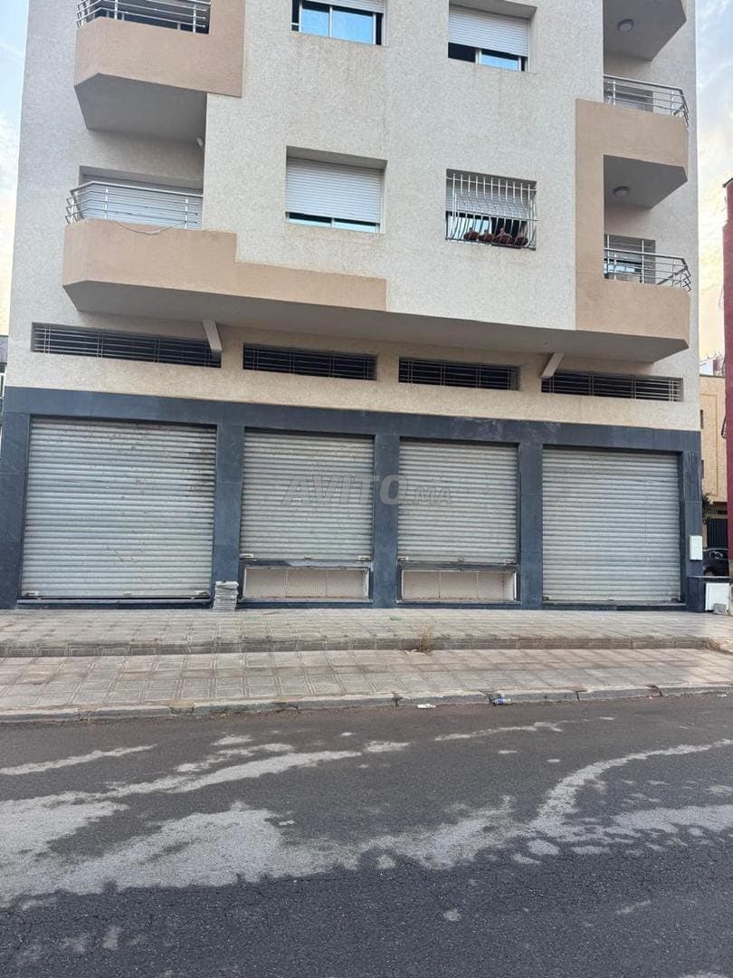 LOCAL COMMERCIAL À LOUER