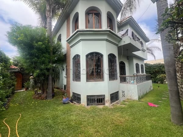 Tres belle villa à la vente quartier chantilly