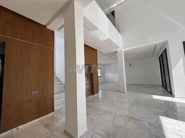 Magnifique villa avec piscine en location