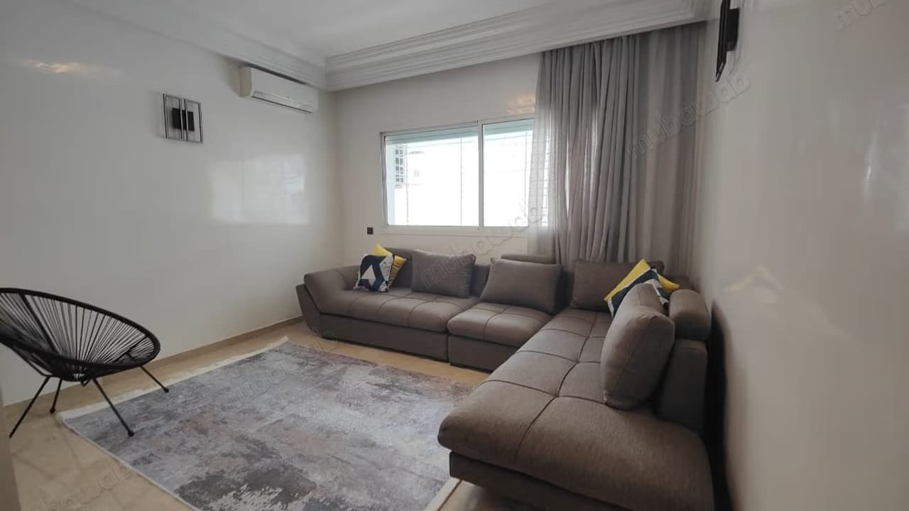 Huur dit appartement in Les Princesses. Totale oppervlakte 101 m². Volledig ingericht