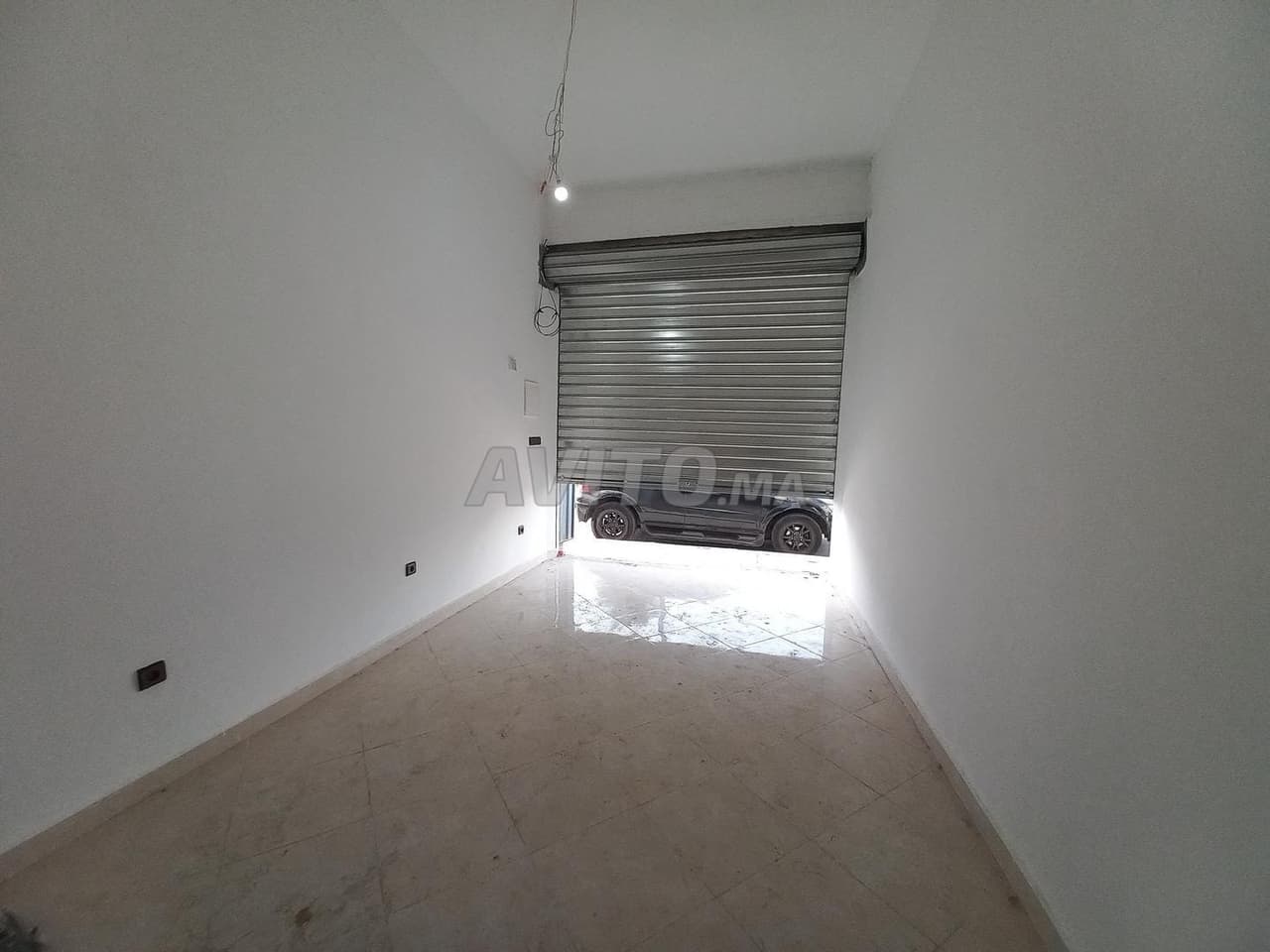 Locale commerciale a Khouzama Oulfa
