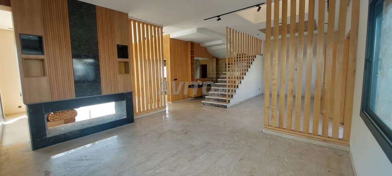 Luxusvilla mit Pool