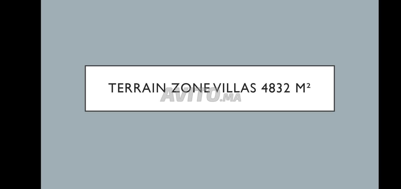 Terrain Zone Villas à vendre 4832 m²
