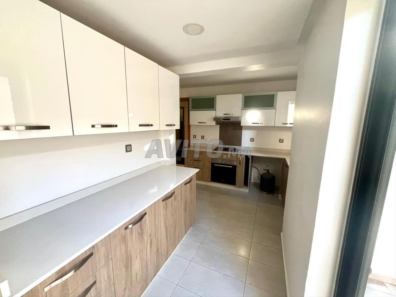 Bel appartement neuf meublé