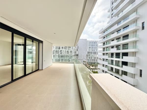 Très bel appartement en location à Casablanca Finance City. Surface totale 176 m²…