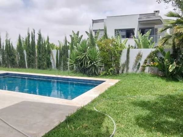 Villa te huur van 538.0 m² in Bouskoura, Ville Verte
