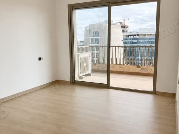 Nieuw leeg appartement 2 slaapkamers – Vrij uitzicht CFC