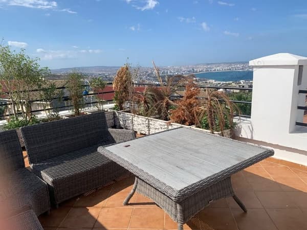 Belle Villa 500 m² Nouinouich Vue sur Mer Tanger