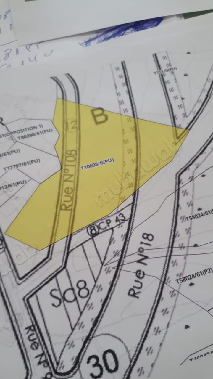 Verkoop grond in Manar. Totale oppervlakte 7812 m²
