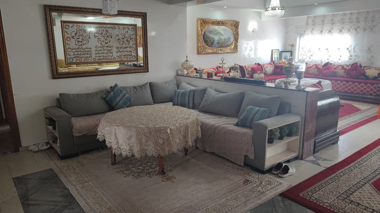 Grand appartement au Bd Moulay Youssef