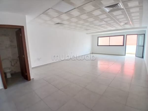 Bureau neuf à louer à 2 min de la gare
