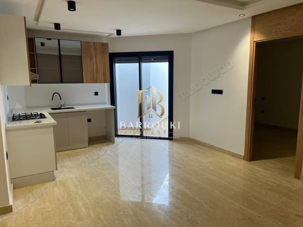 Studios neufs à vendre à Anssari, Dar Bouazza, Barrouki Invest