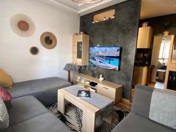 Studio 5000dh Belvédère meublé Casa