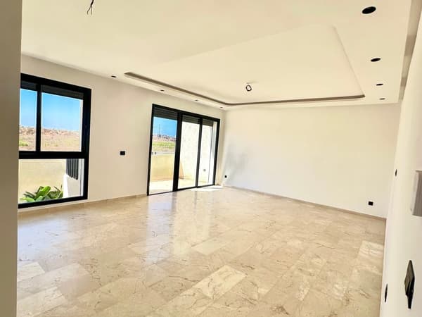 145 m² apartment for rent in Casablanca Ain Diab Extension 2