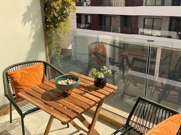Coup de coeur Oasis rue calme jolie terrasse