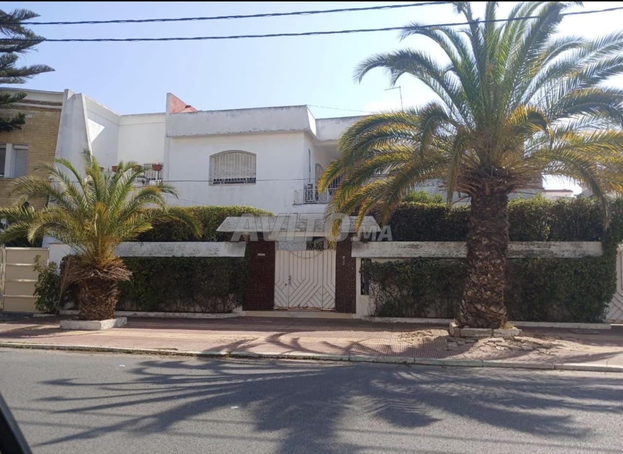 Villa zu verkaufen in Birami