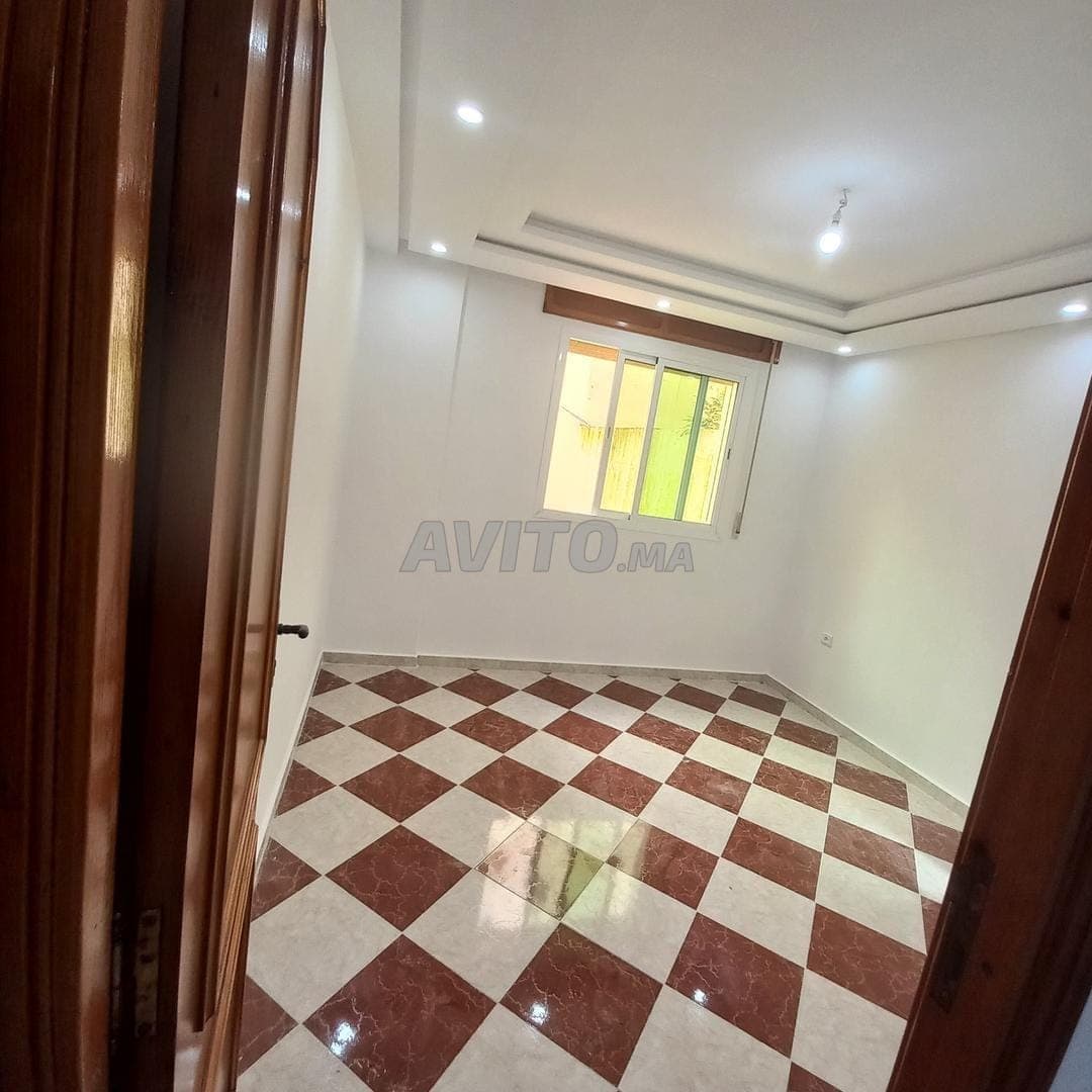 Appartement à Tarass 118 m², titre foncier, déclaration, Total, ascenseur, syndic