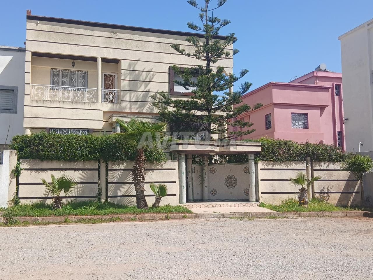Villa 437 m²