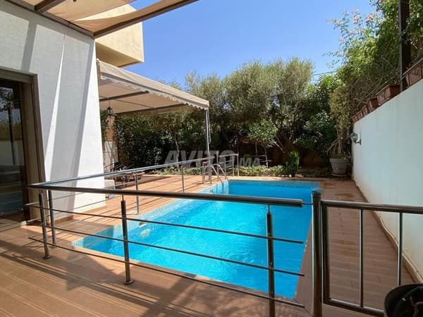Magnífica villa en alquiler Prestigia