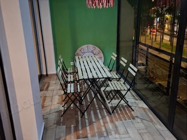 Habit immobilier met en location un bel appartement meublé avec 3 terrasses