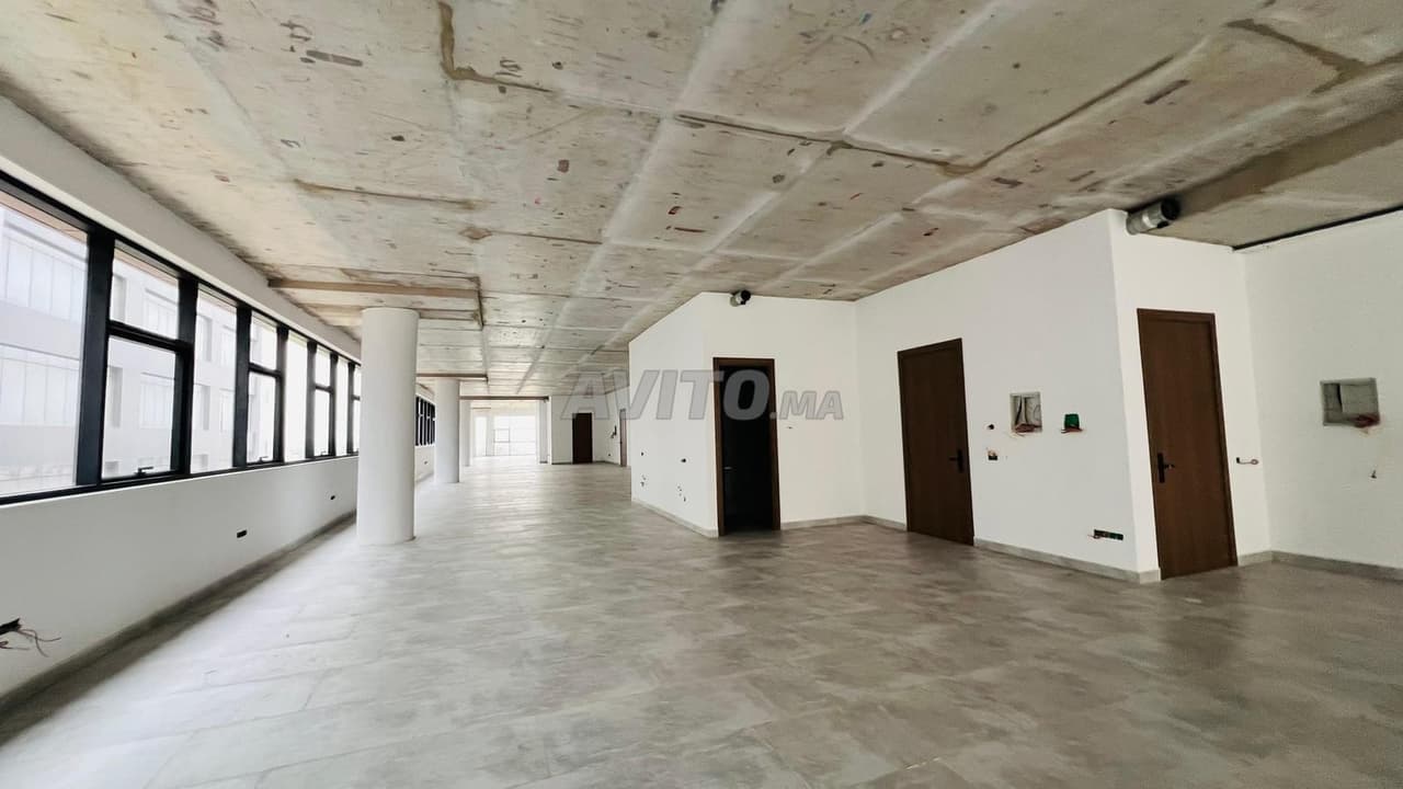 Bürofläche zur Miete, 878 m² mit Terrasse - Florida