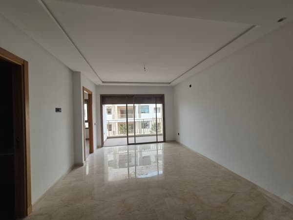 Studio 49 m² à louer à Casablanca Douar Drabna