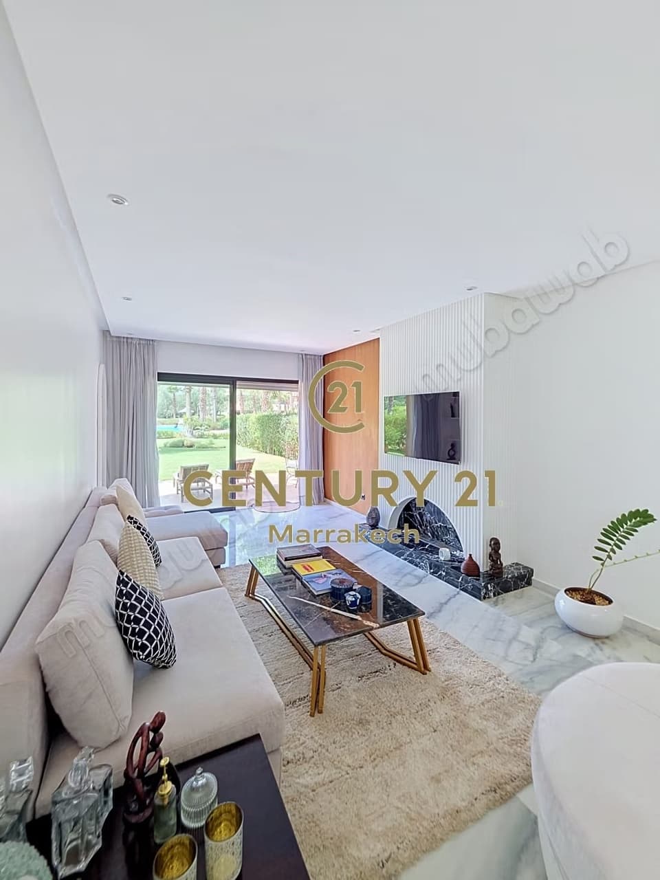 Prestigia Garden level apartment completely renovated