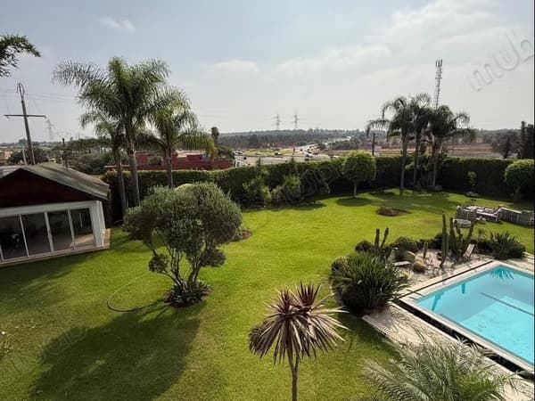 VILLA ZU VERKAUFEN 2000 m² Kenitra