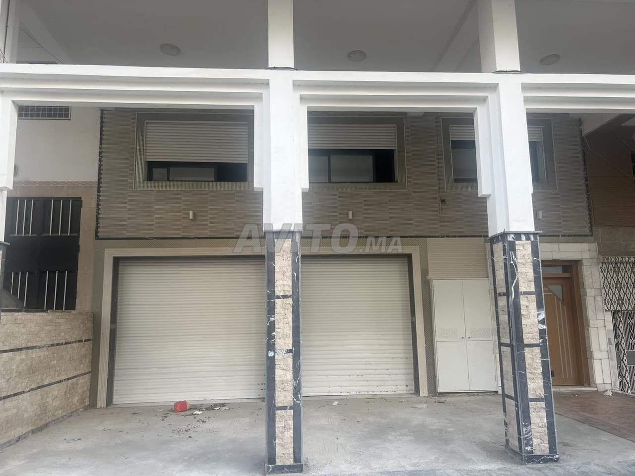 Garage commercial Branes
