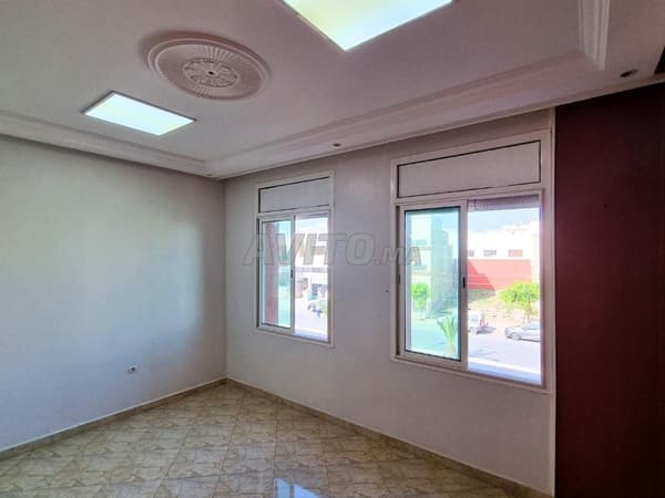 À Louer – Bureau 54m sur Av. Massira – Rabat
