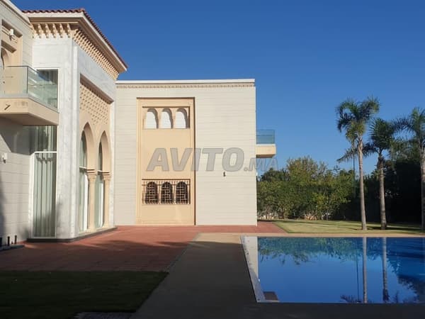 Luxury villa for sale
