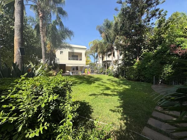Villa d’exception à saisir sur quartier Polo