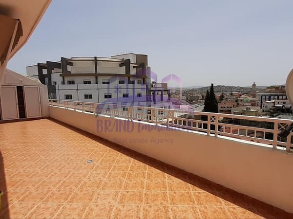 Bel appartement F3 avec terrasse à TANGER