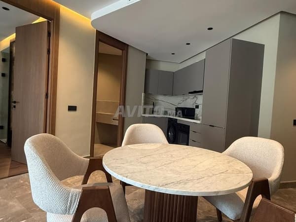 HIGH-END STUDIO FOR RENT
