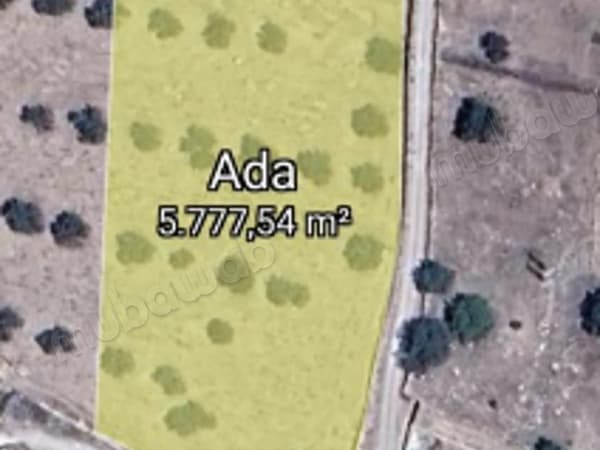 Terrain de 5 700 m à vendre à Bouzamma